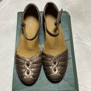 Clark's Wendy River Pewter Sandals